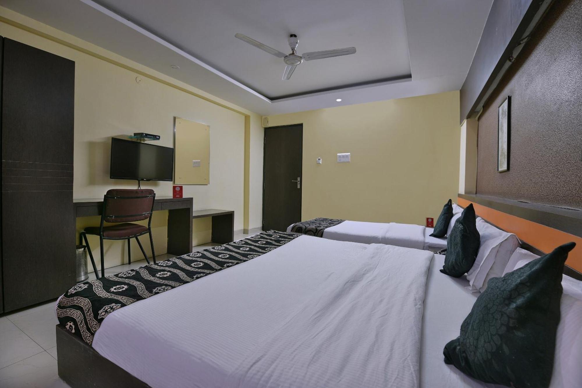 Collection O Diamond And Residences Indore Dış mekan fotoğraf