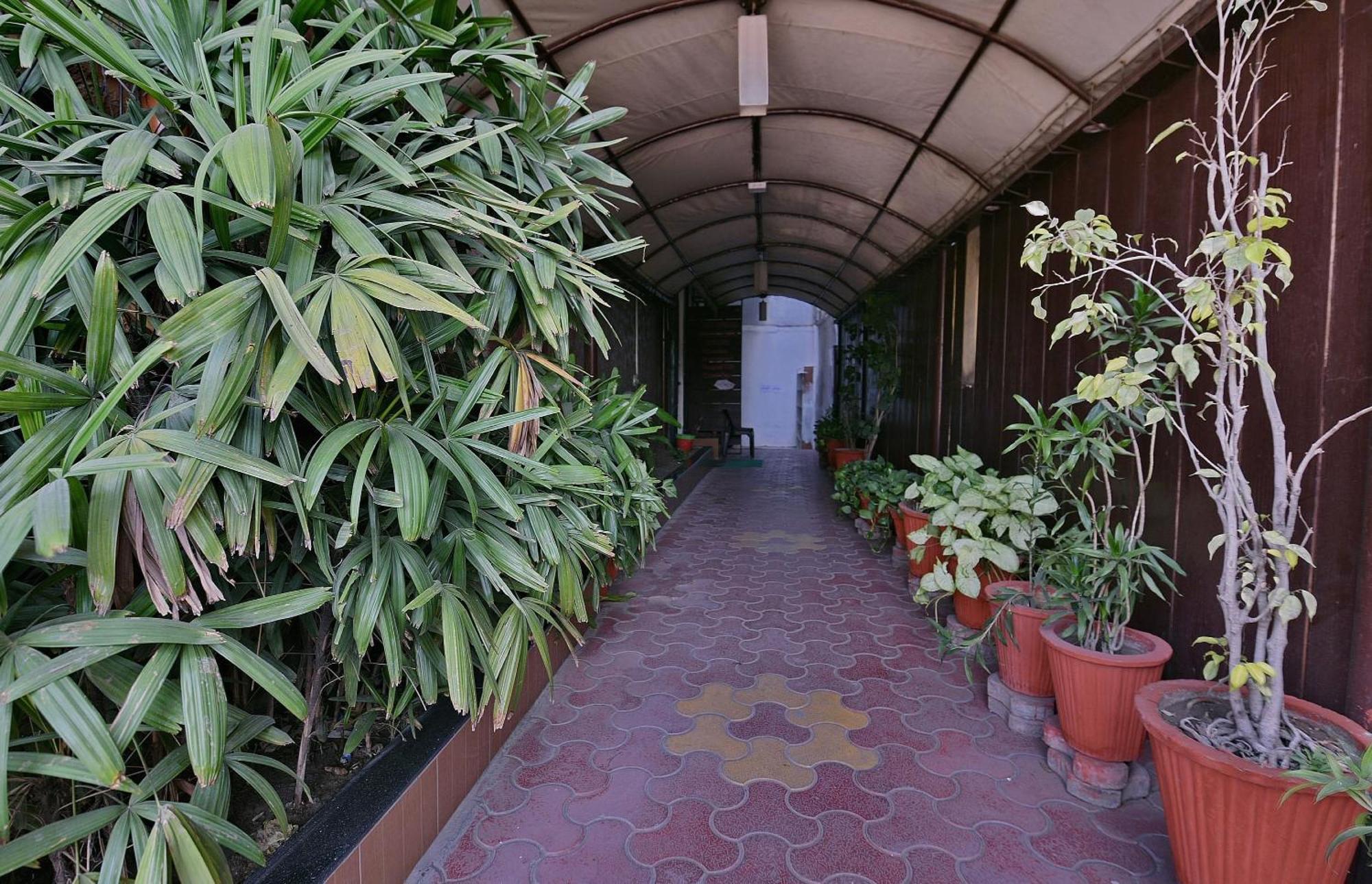 Collection O Diamond And Residences Indore Dış mekan fotoğraf
